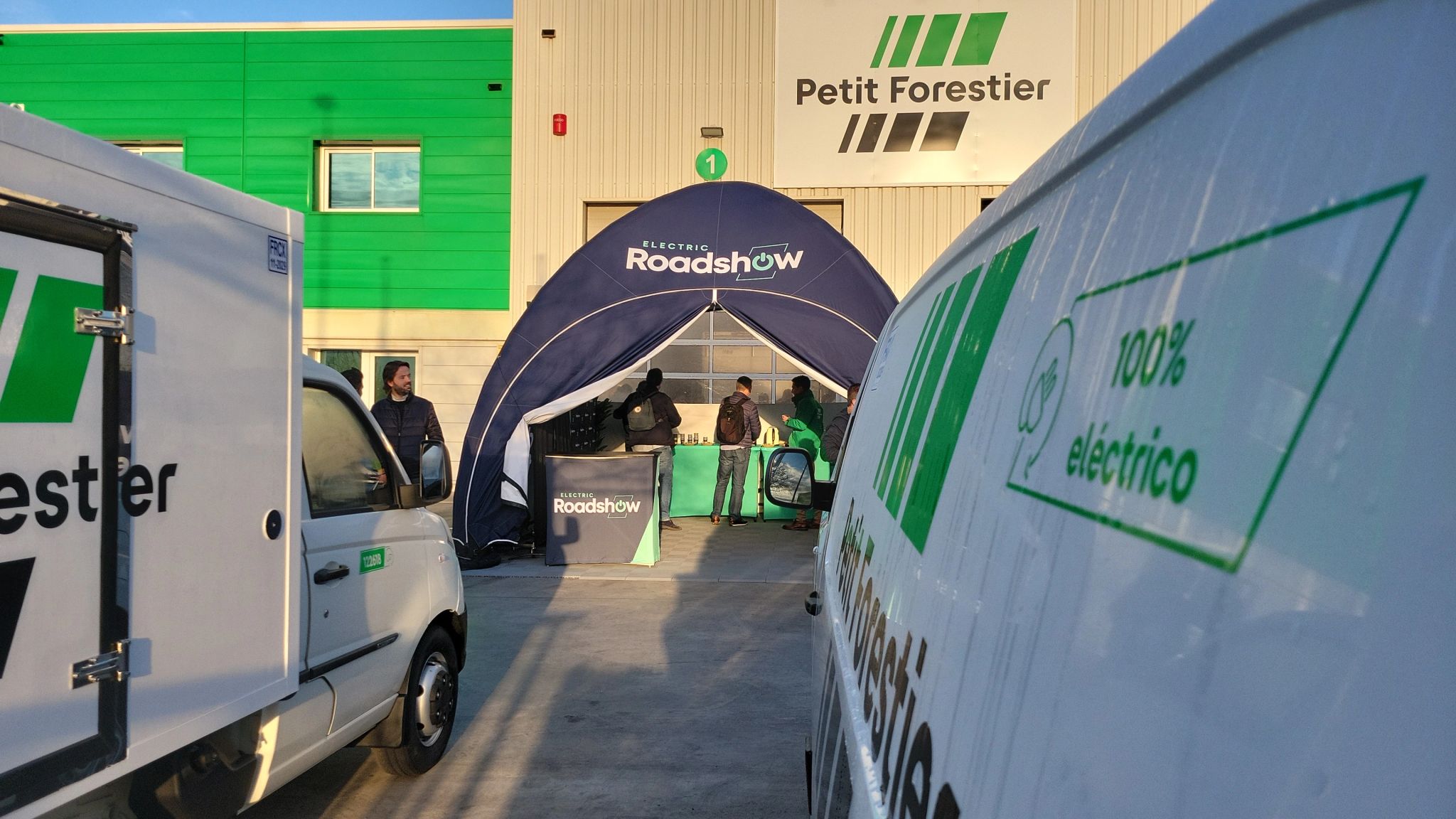 Roadshow électrique — étape locale
